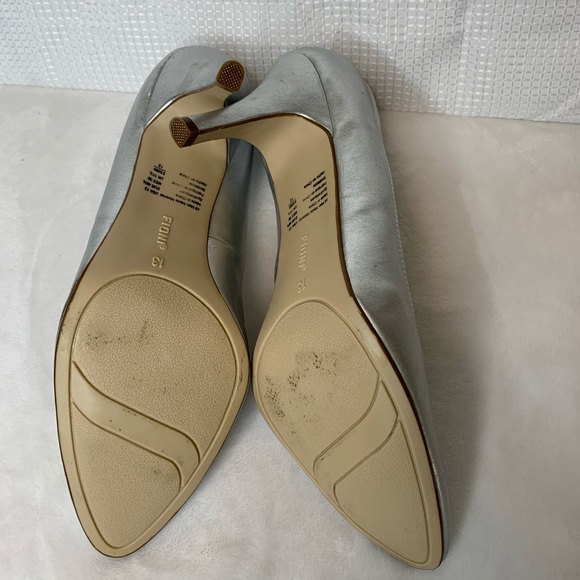 FIONI Clothing Shoes Fioni Silver High Heeled Pumps Size